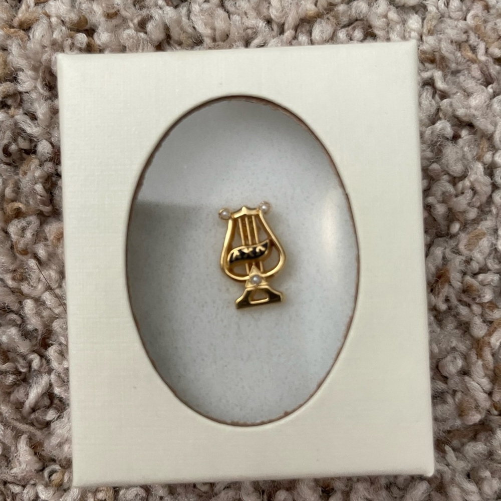 Alpha chi omega pin